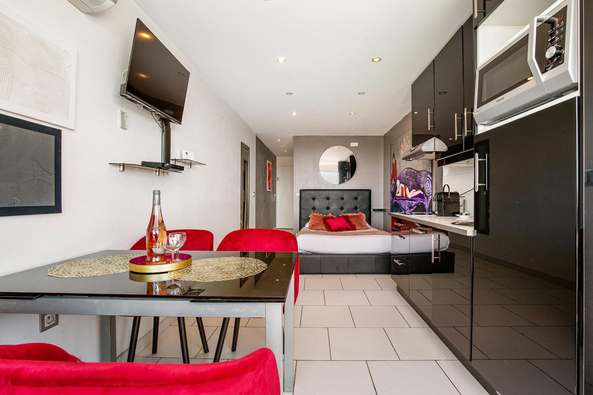 Apartment Pink Port Nature Coursive Naturiste Agde
